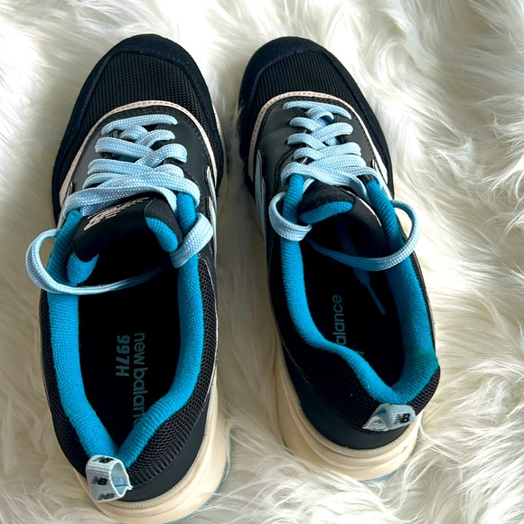 Women’s New Balance 997H sneakers. Size 7.5 - Picture 1 of 5